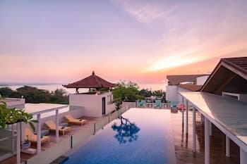 Kuta Beach Hotel - Main