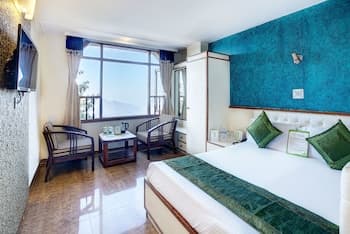 Hotel Varuna - Main