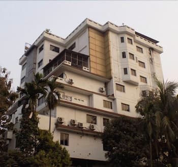 Hotel Gateway Grandeur - Main