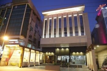 Mahalakshmi Palace Hotel - Main