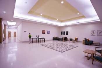 Lemon Tree East Delhi Mall Kaushambi - Main