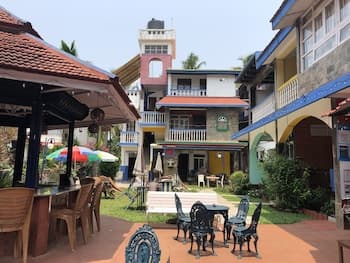 Per Avel Beach Holiday Home - Main