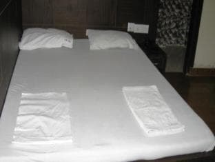 Hotel S B Inn - Main