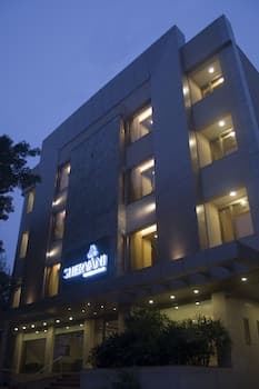 Shervani Nehru Place - Main
