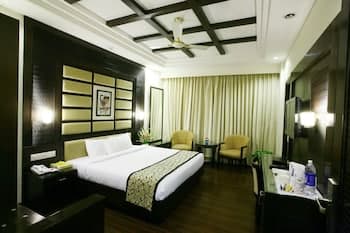 Karon Hotels - Lajpat Nagar - Main