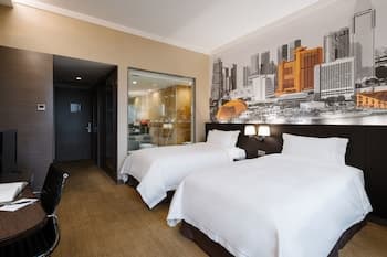 Pullman Singapore Orchard - Main