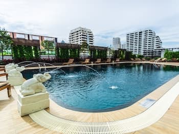 Centre Point Sukhumvit Soi 10 - Main